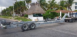 Adjustable hydraulic boat trailer