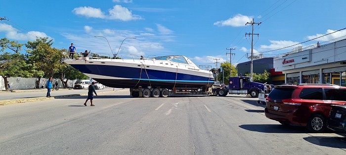 Yate Sea Ray 62 pies
